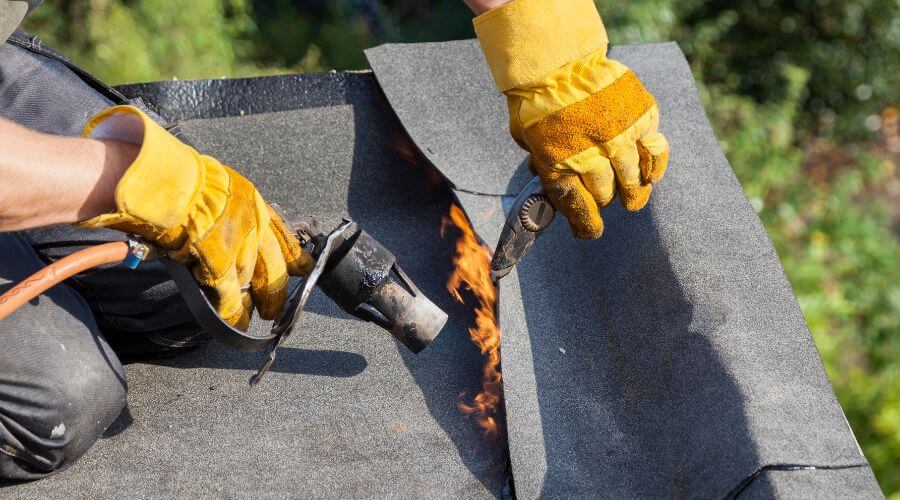 Professional gutter cleaning in Rock Springs, WI